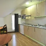 Aparthotel Aralso Segovia