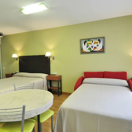 Aralso Aparthotel Segovia