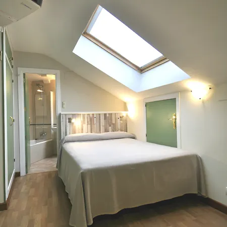 Aralso Apartahotel Segovia