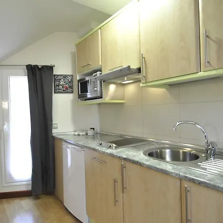 Aralso Aparthotel 4*